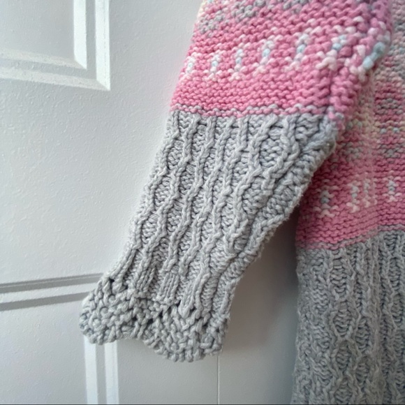 Cynthia Rowley 24m knitted grey & pink jacket vest - Picture 5 of 8